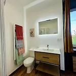 Le Pavillon, Grand Manoir Du Xviie Avec Piscine, Bain Nordique Et Acces Prive A La Charente Alloué
