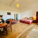 Villa Le Pavillon, Grand Manoir Du Xviie Avec Piscine, Bain Nordique Et Acces Prive A La Charente