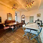Le Pavillon, Grand Manoir Du Xviie Avec Piscine, Bain Nordique Et Acces Prive A La Charente * Alloué