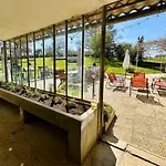 Villa Le Pavillon, Grand Manoir Du Xviie Avec Piscine, Bain Nordique Et Acces Prive A La Charente *