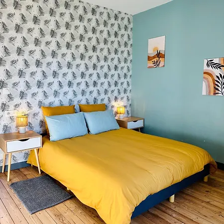 Le Pavillon, Grand Manoir Du Xviie Avec Piscine, Bain Nordique Et Acces Prive A La Charente Vila