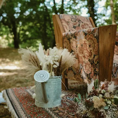 Villa Le Pavillon, Grand Manoir Du Xviie Avec Piscine, Bain Nordique Et Acces Prive A La Charente Alloué