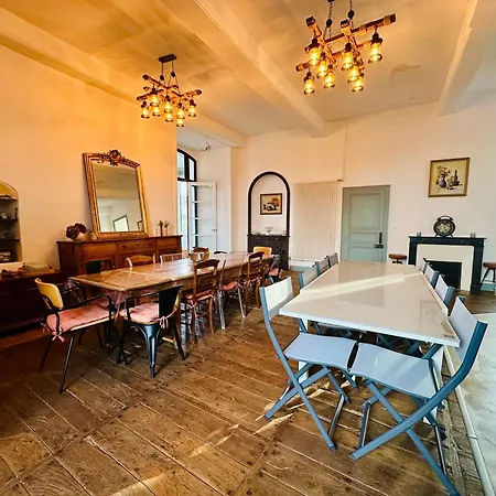 Le Pavillon, Grand Manoir Du Xviie Avec Piscine, Bain Nordique Et Accès Privé à La Charente * Alloué