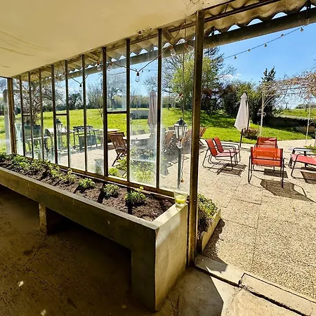 Villa Le Pavillon, Grand Manoir Du Xviie Avec Piscine, Bain Nordique Et Accès Privé à La Charente *
