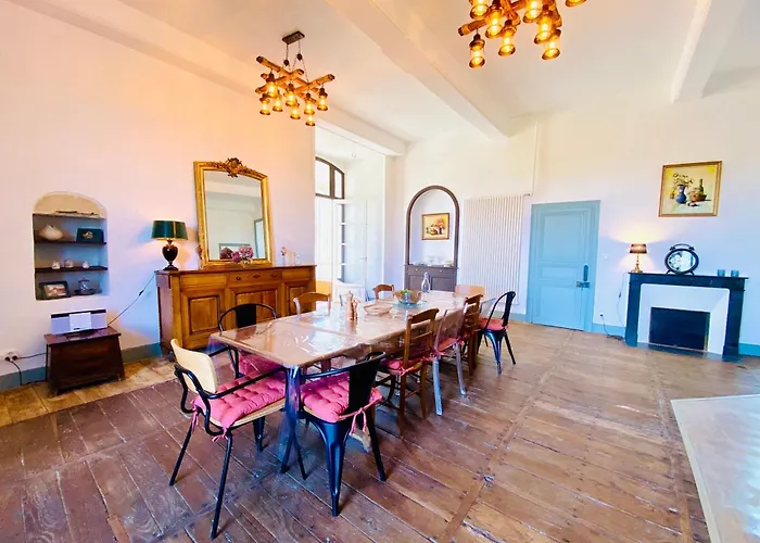 Villa Le Pavillon, Grand Manoir Du Xviie Avec Piscine, Bain Nordique Et Acces Prive A La Charente