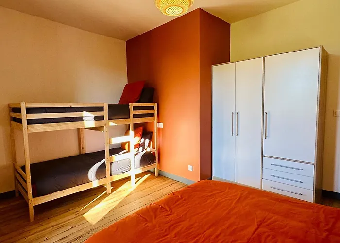 Villa Le Pavillon, Grand Manoir Du Xviie Avec Piscine, Bain Nordique Et Acces Prive A La Charente