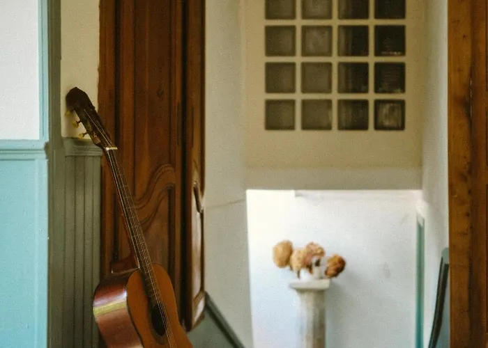 Le Pavillon, Grand Manoir Du Xviie Avec Piscine, Bain Nordique Et Acces Prive A La Charente Alloué