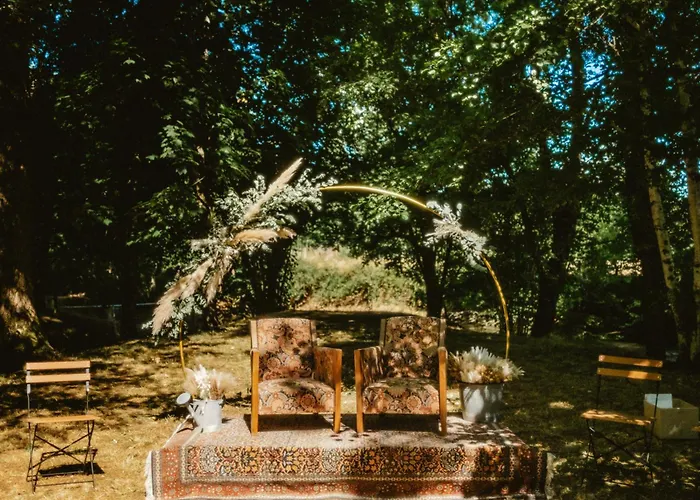 Le Pavillon, Grand Manoir Du Xviie Avec Piscine, Bain Nordique Et Acces Prive A La Charente Villa *